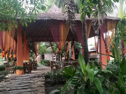 卡尔卡纳尔度假村