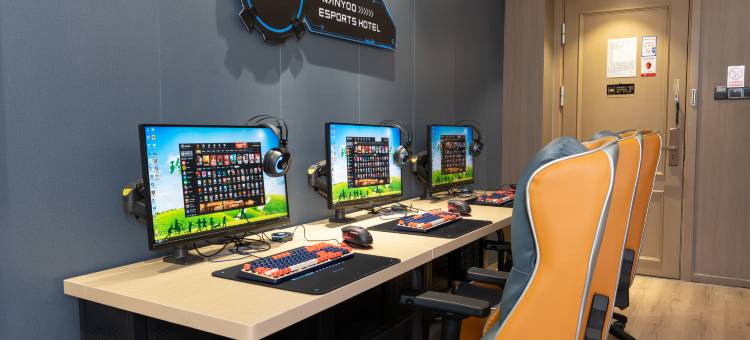 网鱼电竞酒店(宁波白鹤地铁站彩虹南路店)图片