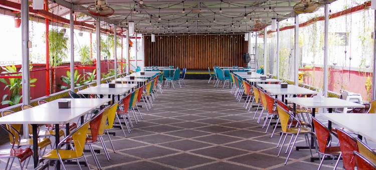 雷兹皇宫酒店(Riez Palace Hotel)图片