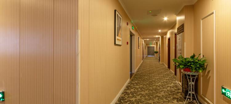 安陆明博馨懿酒店(安陆市中等职业技术学校店)图片