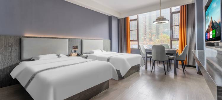 君越酒店(进贤吾悦广场店)图片