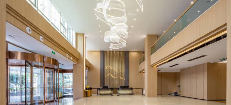 乐山大酒店(嘉兴路美食街店)图片