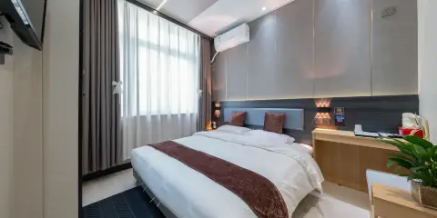 鴻泰酒店(鄭州新鄭國際機場店)