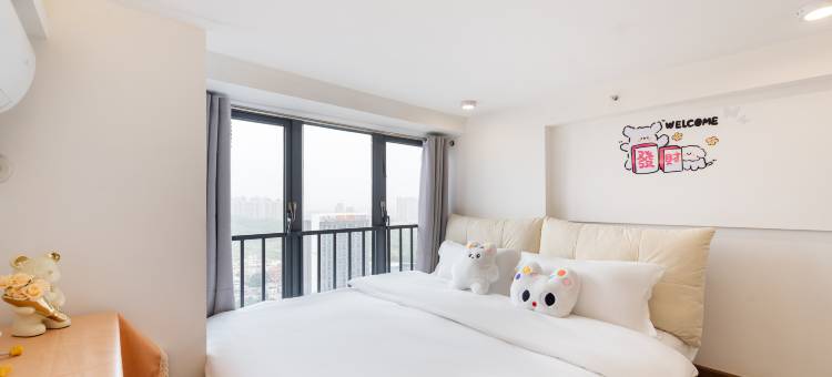 广州优创·Loft两房·城景套房民宿(南村万博地铁站店)图片