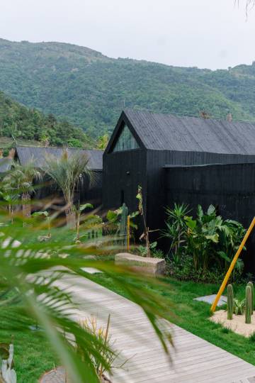 四季景熙雾城轻奢民宿