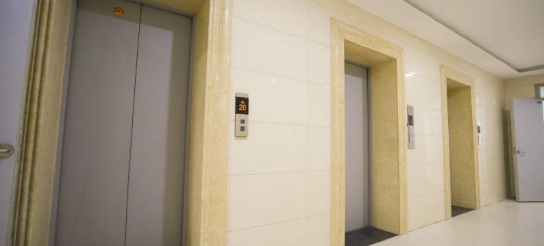 聚枫商务酒店(济南泺口服装城动物园店)图片