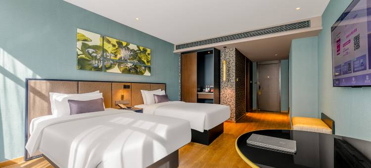 和颐至尊酒店(西安丈八四路地铁站神州数码科技园店)图片