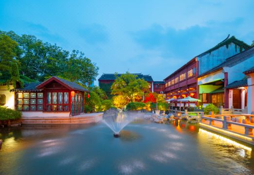 Floral Hotel·Zhu's Garden Holiday Hotel Over view