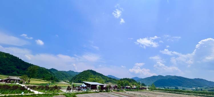 太白·望鳌山丨温泉私汤·山景美学度假民宿酒店(鳌山度假区店)图片
