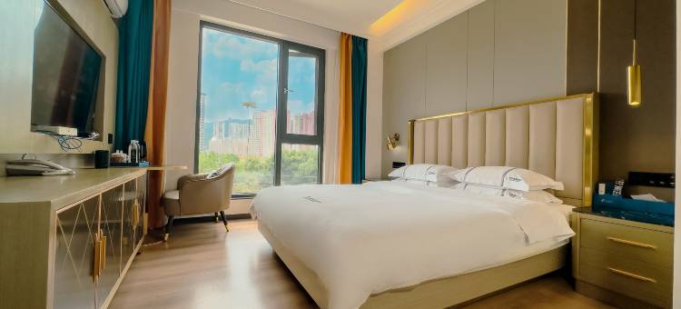 希岸隐宿智能酒店(临沧市一中店)图片