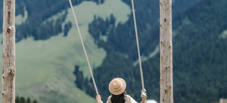 琼库什台岭杉民宿图片