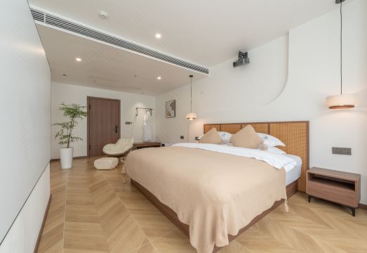 Huangguoshu Yunxu Homestay Hotel Overview