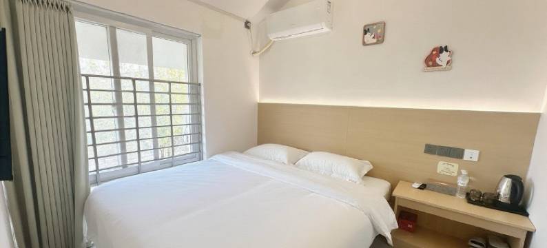 福聚民宿(万岁山武侠城店)图片