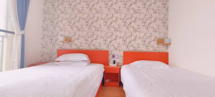 布丁酒店(昆明市政府呈贡区高铁南站大学城店)图片