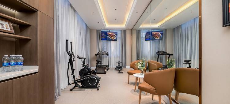 维也纳国际酒店(扬州江都奥莱广场店)图片