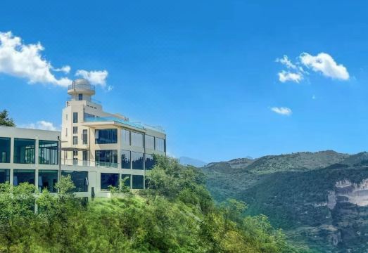 云岕?青松岭研学度假村外景图