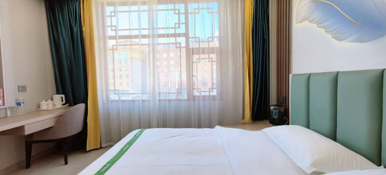 格林豪泰优选酒店(理塘东城门店)图片