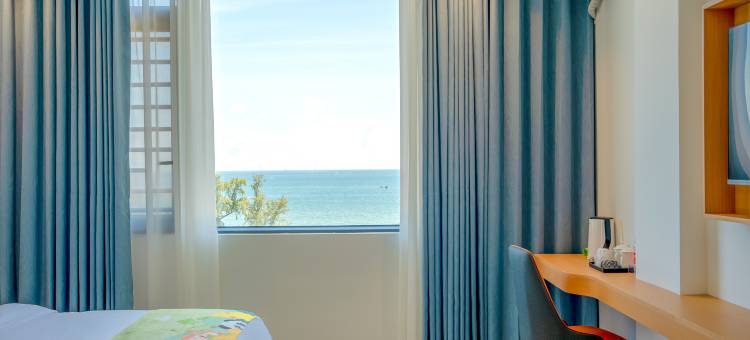 东兴市万尾浪屿集酒店(万尾金滩店)图片