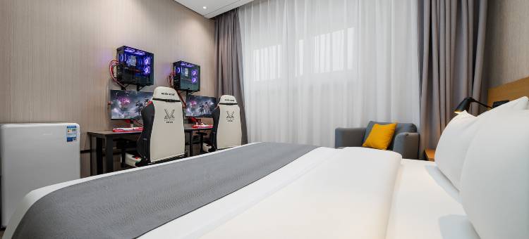 VES电竞酒店(南宁金湖广场东葛路地铁站店)图片