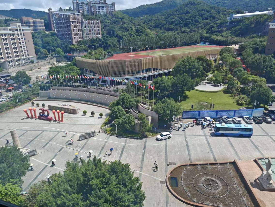 维也纳国际酒店(福州长乐动车站外语外贸学院店)图片