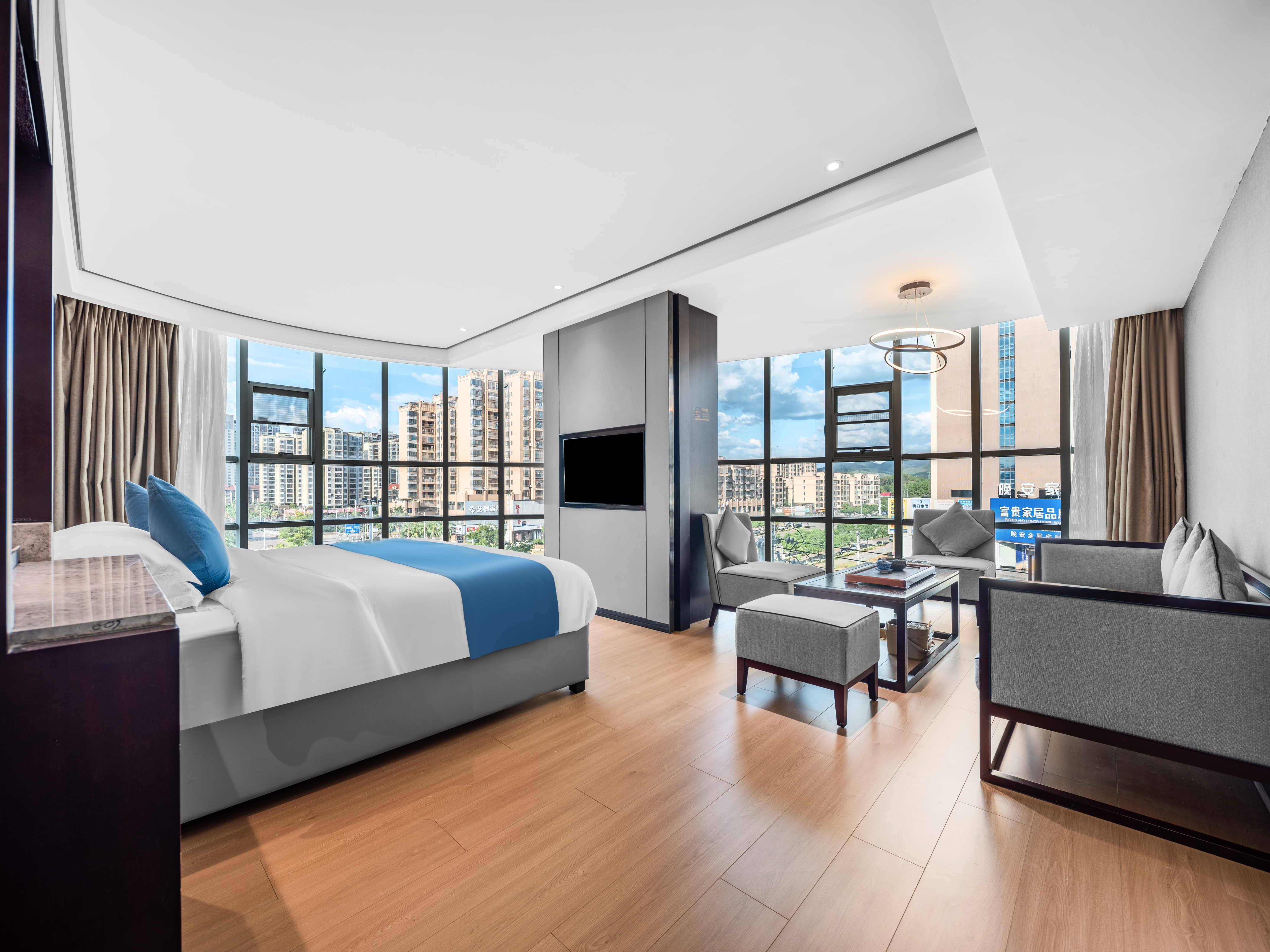 Huichang Moon Bay International Hotel (Huichang County Administrative Center Store)Over view