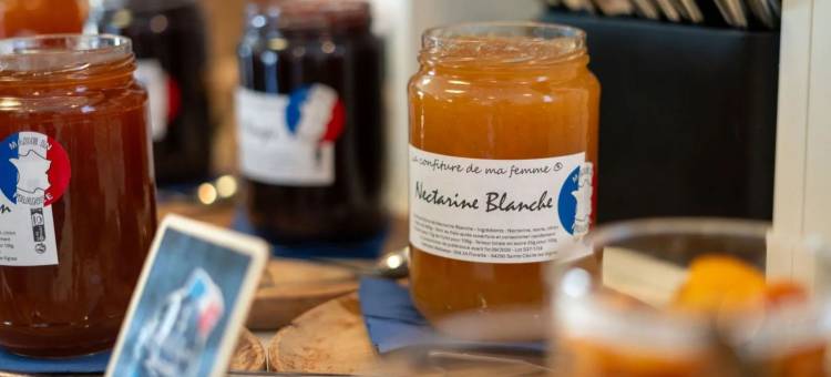 凯曼酒店(Hotel Caiman)图片