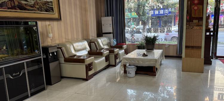 固始豪庭商务宾馆(秀水公园陈元光广场店)图片