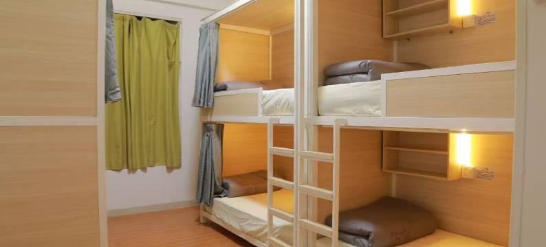 拾野青年旅舍(珠海情侣中路日月贝大剧院店)图片