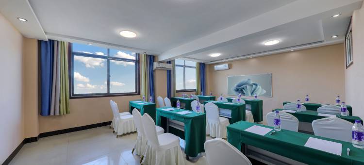 宋风•亚果酒店(开封清明上河园鼓楼广场店)图片