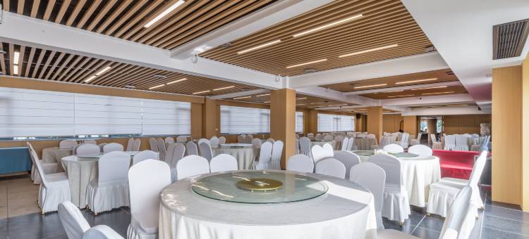 乐山大酒店(嘉兴路美食街店)图片