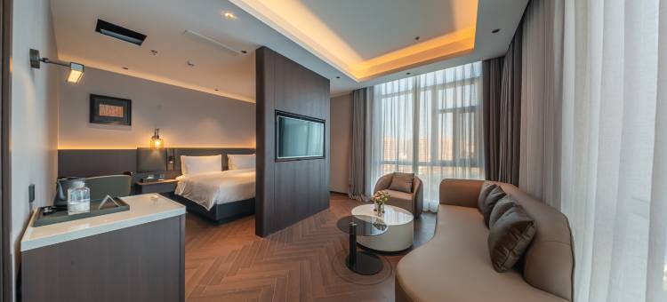 哈尔滨西站万达广场美仑酒店图片