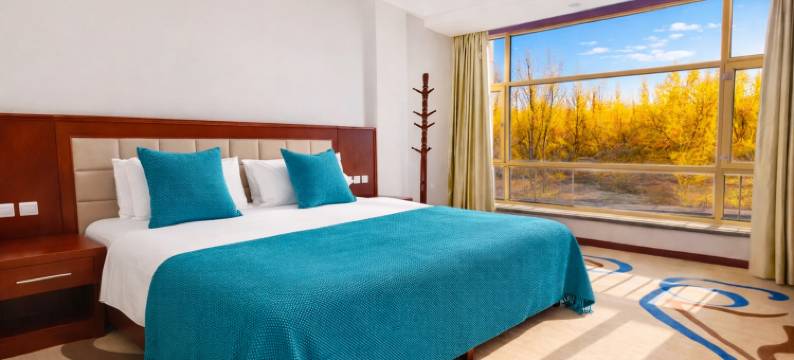 额济纳旗•俪雅｜金色胡杨林Relax星级度假酒店(额济纳旗胡杨林店)图片