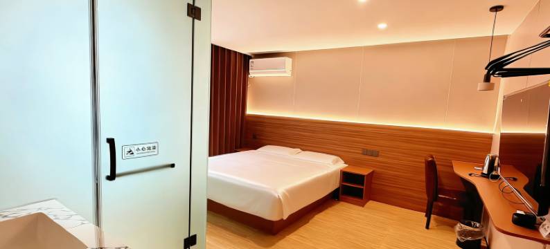 米可酒店(开封万岁山大宋武侠城清明上河园店)图片