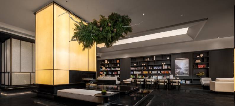 哈尔滨中央大街索菲亚广场亚朵S酒店图片