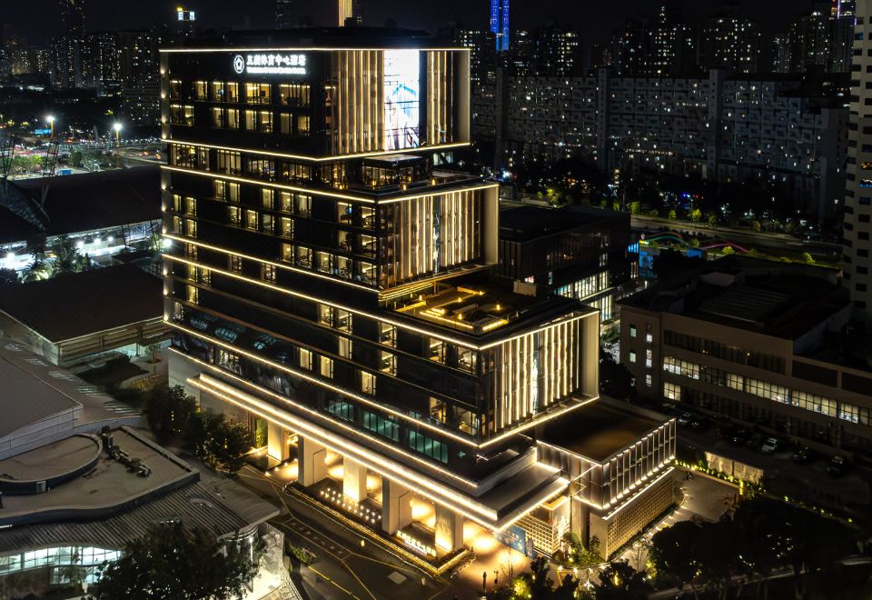 深圳五洲体育中心酒店外景图