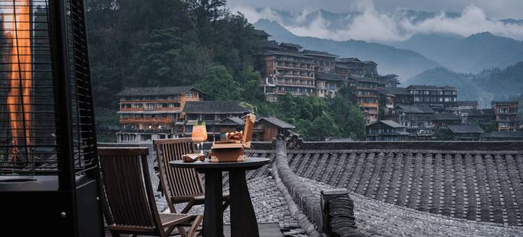 见山·也东Chill全景民宿(西江千户苗寨店)图片