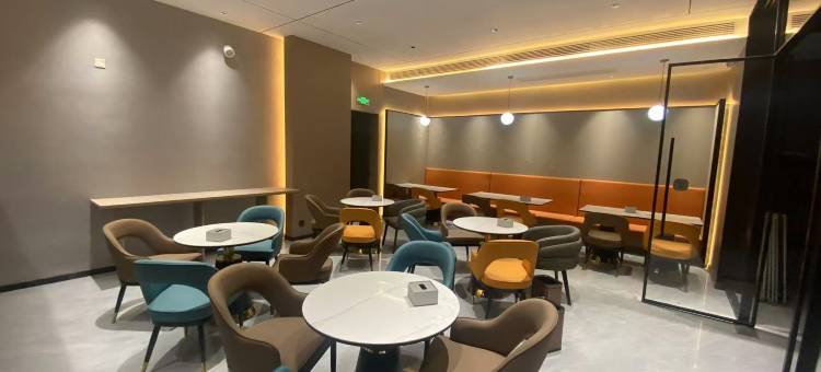 如家素柏·云酒店(蚌埠市固镇县津浦铁路遗址公园店)图片