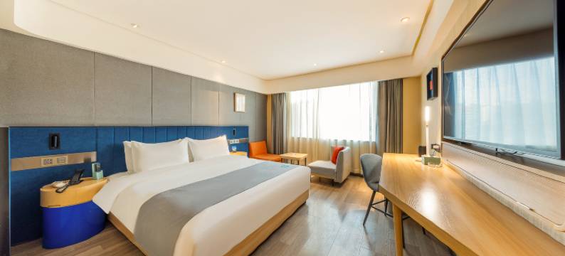 兰欧尚品酒店(天水中心广场汽车站店)图片