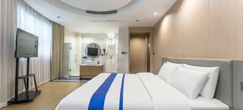 云上四季酒店(龙港店)图片