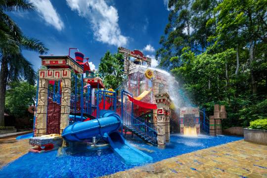 東莞塘廈三正半山温泉酒店