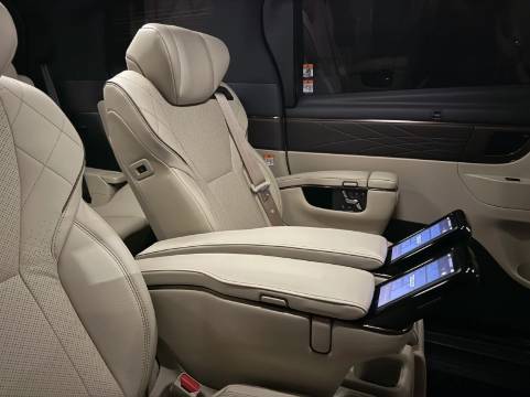 丽呈朗誉酒店(喀什行政服务中心小亚郎湿地公园店)图片