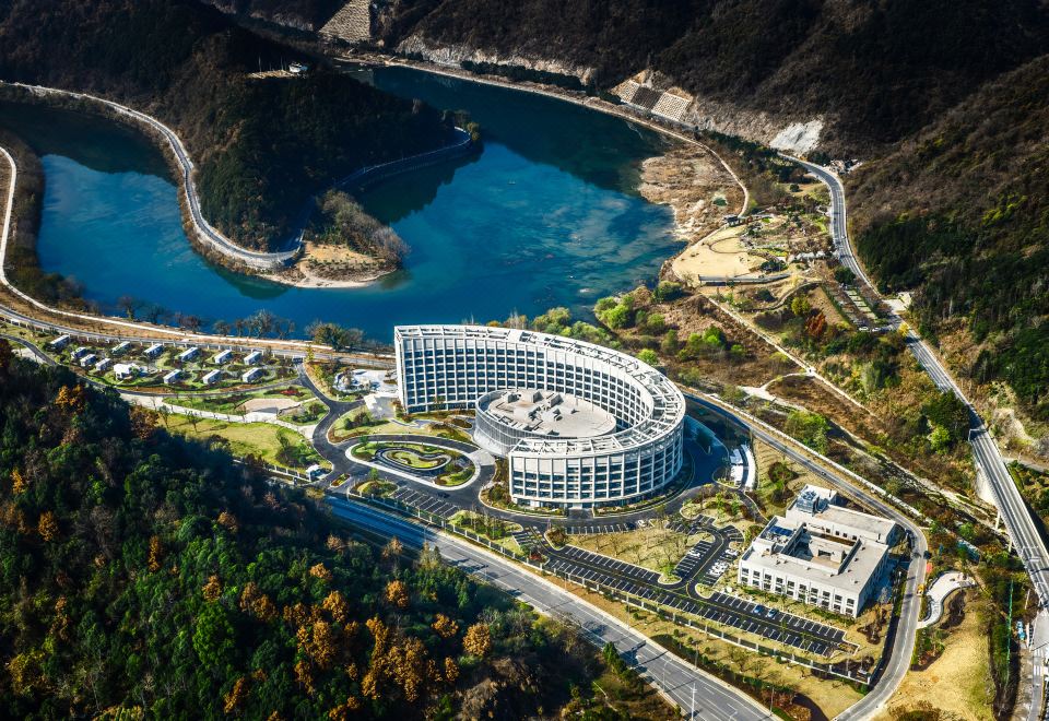 Hotel Overview