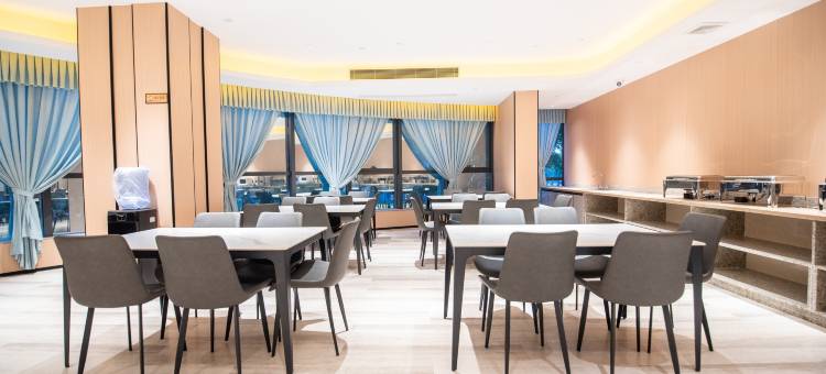 佛山臻珑酒店(伦教荔村地铁站店)图片