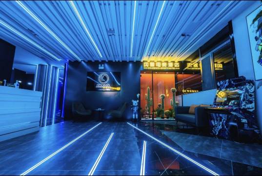 闪猫电竞酒店(昭通青年路金融中心店)