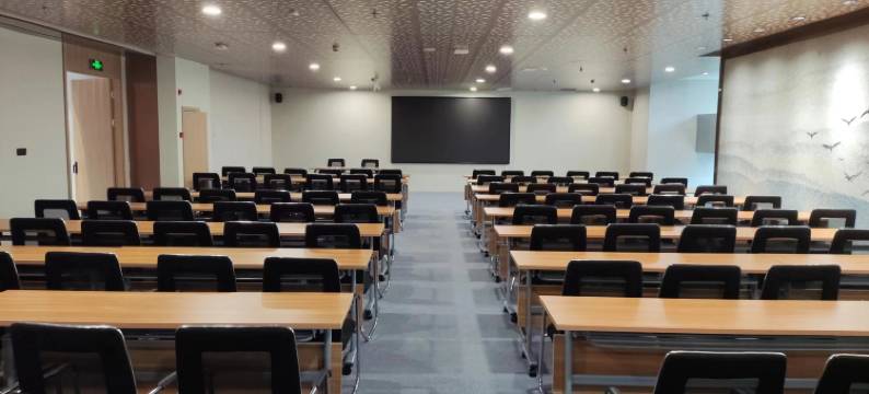 上海大宁市北高新园区亚朵酒店图片