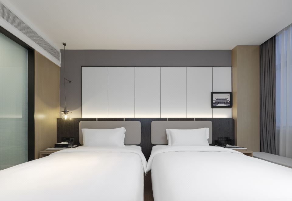 Ramada Encore Hotel Dongguan Houjie International Exhibition Center Hotel Overview