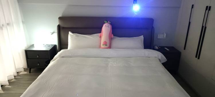 克莱·轻奢Loft影院酒店公寓(高新大道地铁站万象汇店)图片