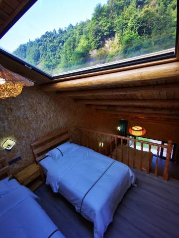 神农架森呼吸民宿(木鱼店)