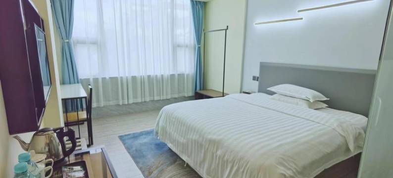 花洲公寓(广州黄埔新港地铁站店)图片