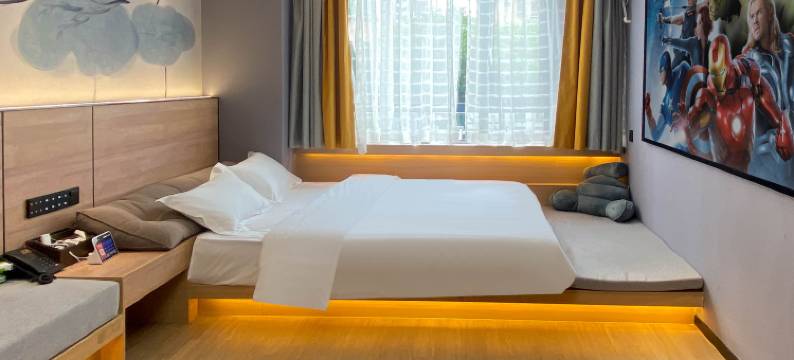 琼海丽呈电影酒店(万泉河环球春天广场店)图片